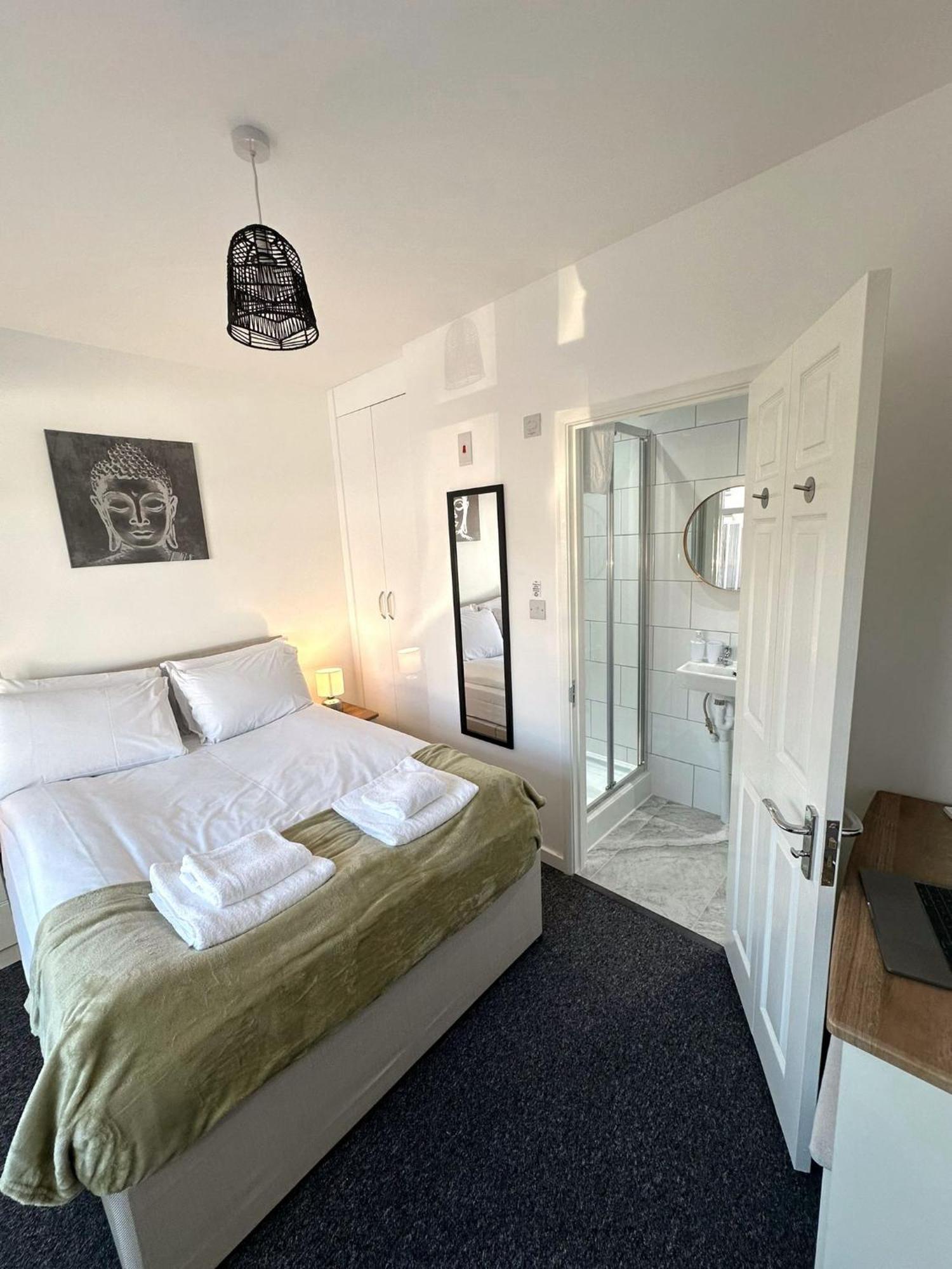 Newmarket Road Studios And Suites By Tas Accommodations Cambridge  Buitenkant foto
