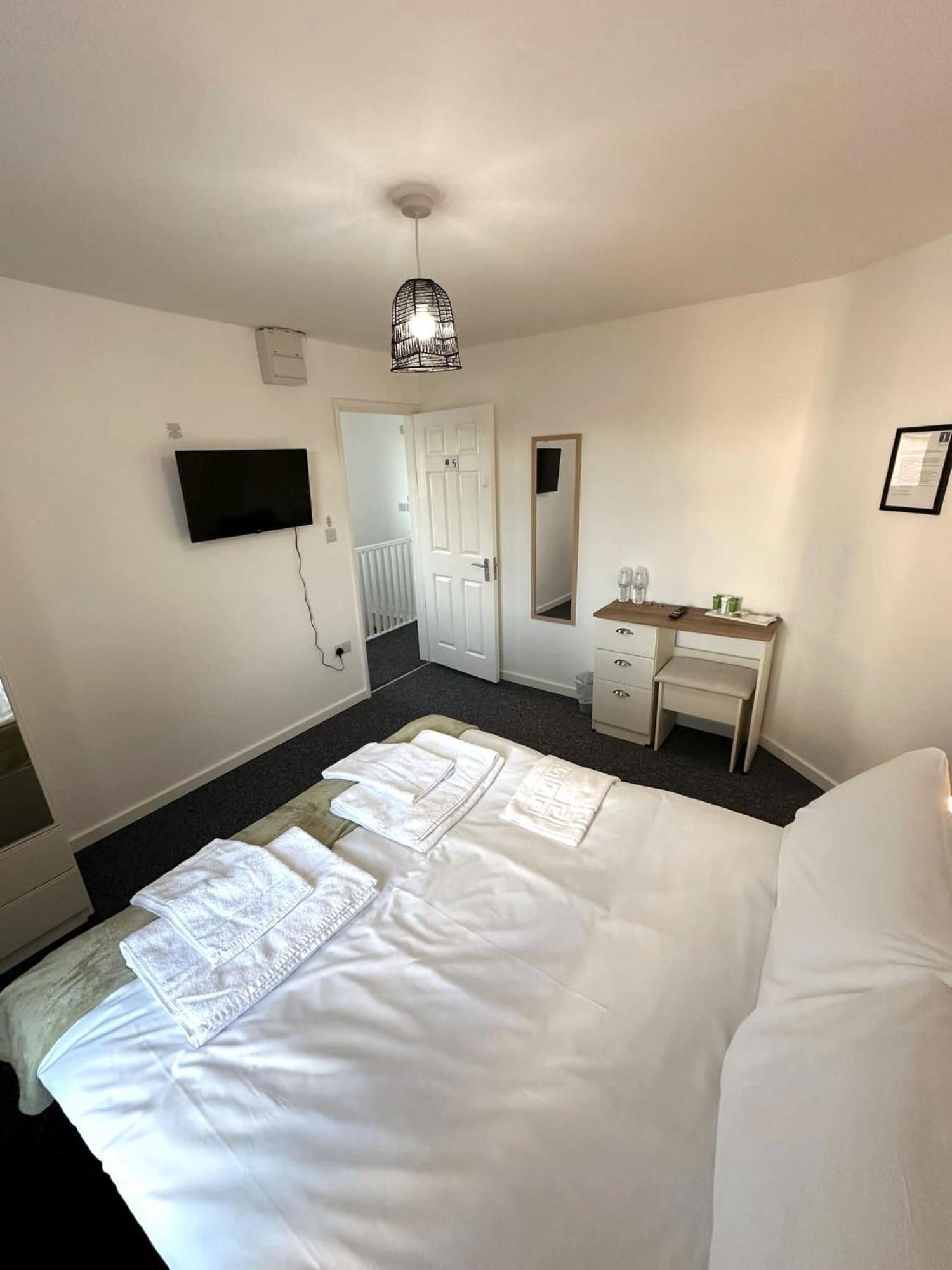 Newmarket Road Studios And Suites By Tas Accommodations Cambridge  Buitenkant foto